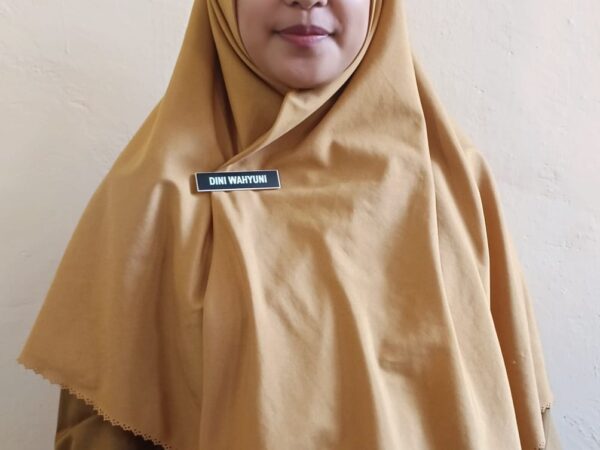 DINI WAHYUNI, S.Pd